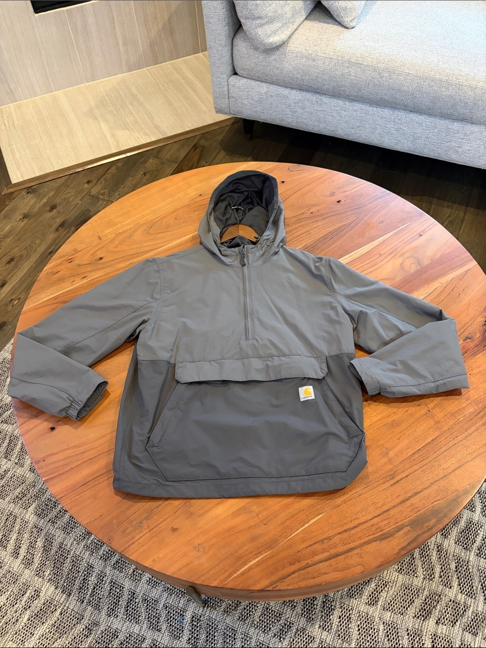 ⚡️ Men’s Carhartt used like new jacket